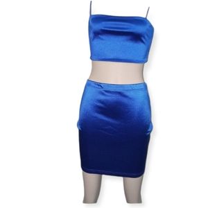 New crop top and matching skirt set size XS satin blue